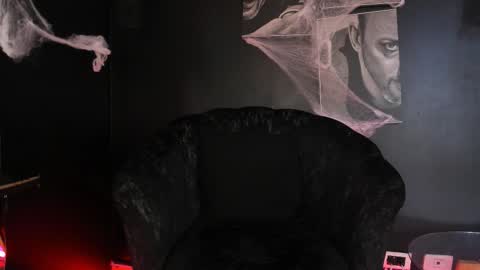 Cloe online show from October 18, 2025, 12:39 pm