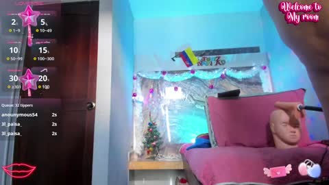 Snapshot of cloee_rabbyt chatting on December 30, 2024, 2:08 pm CLOE online show from December 30, 2024, 2:08 pm