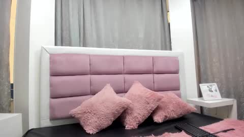 Snapshot of cloeh_morgan chatting on October 29, 2025, 1:35 pm Cloeh online show from October 29, 2025, 1:35 pm