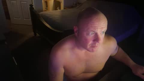 Snapshot of cloudy_dayz69 chatting on October 28, 2025, 10:41 am Cloudy Dayz online show from October 28, 2025, 10:41 am