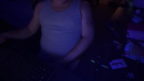 Snapshot of cloudy_dayz69 chatting on November 3, 2025, 9:54 am Cloudy Dayz online show from November 3, 2025, 9:54 am