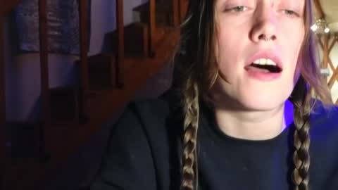 Clover online show from January 10, 2025, 10:36 pm