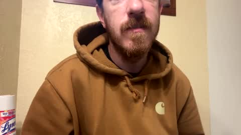 Snapshot of cloverboy1988 chatting on September 8, 2025, 2:27 pm cloverboy1988 online show from September 8, 2025, 2:27 pm