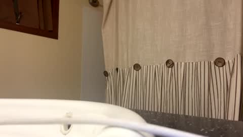 Snapshot of cloverboy1988 chatting on September 18, 2025, 11:01 am cloverboy1988 online show from September 18, 2025, 11:01 am