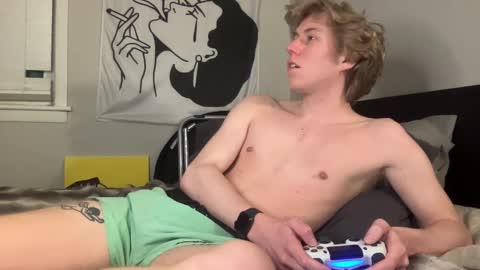 Snapshot of clydeaustin chatting on December 23, 2024, 3:18 am Clyde Austin online show from December 23, 2024, 3:18 am