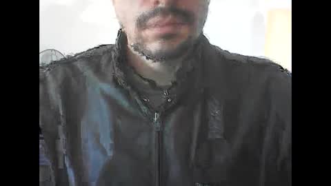 Snapshot of cockdealer69 chatting on December 5, 2024, 6:33 pm Cockdealer69 online show from December 5, 2024, 6:33 pm