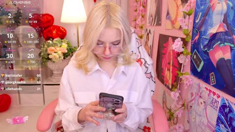 Mia online show from February 7, 2025, 3:12 am