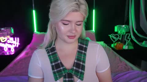 onlyfans amyleyy online show from November 13, 2025, 8:02 am