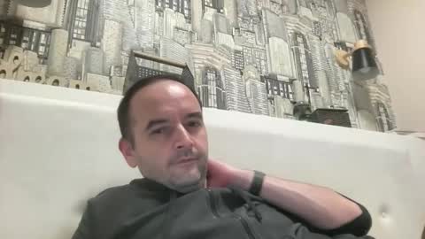 Snapshot of colambus555 chatting on November 22, 2025, 9:14 pm colambus555 online show from November 22, 2025, 9:14 pm