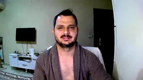 coldskull15 online show from February 4, 2025, 3:47 pm