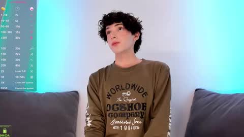 Snapshot of colestorm chatting on October 8, 2025, 8:50 pm COLE online show from October 8, 2025, 8:50 pm