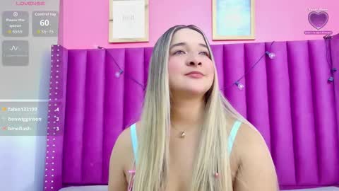  MEGAN  online show from December 3, 2025, 8:07 pm