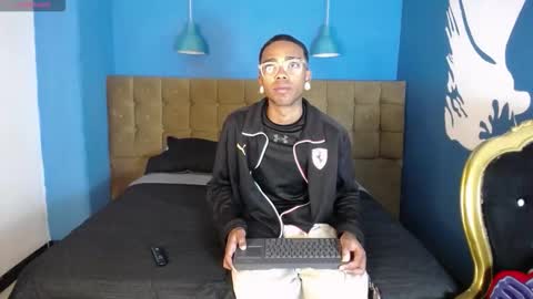 Snapshot of collemanstone chatting on November 2, 2025, 1:02 pm CollemanStone online show from November 2, 2025, 1:02 pm