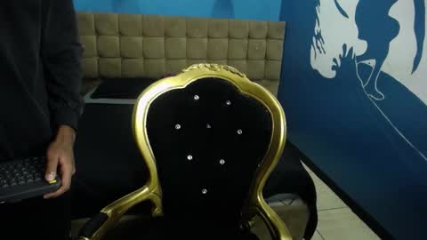 CollemanStone online show from November 5, 2025, 1:11 pm