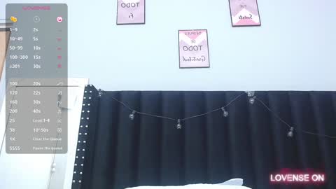 Snapshot of colombia_mommy_ chatting on December 22, 2024, 1:55 pm GRETCHEN online show from December 22, 2024, 1:55 pm