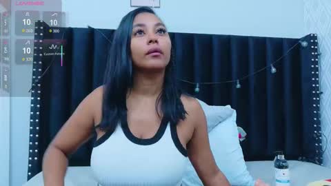  GRETCHEN  online show from November 7, 2025, 12:27 pm