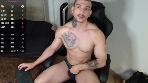 colombianmuscle8 online show from February 17, 2025, 1:36 am