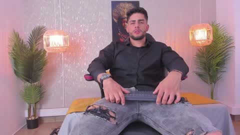 colt_perci online show from January 21, 2025, 4:10 am