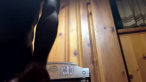 Heavyd614 online show from December 16, 2024, 4:13 am