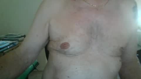 Snapshot of comeonmymouth chatting on February 26, 2025, 9:16 pm comeonmymouth online show from February 26, 2025, 9:16 pm