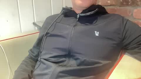 Snapshot of comfides1 chatting on January 18, 2025, 3:38 pm comfides1 online show from January 18, 2025, 3:38 pm