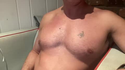 Snapshot of comfides1 chatting on January 19, 2025, 12:28 pm comfides1 online show from January 19, 2025, 12:28 pm