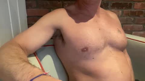 Snapshot of comfides1 chatting on January 20, 2025, 12:39 pm comfides1 online show from January 20, 2025, 12:39 pm