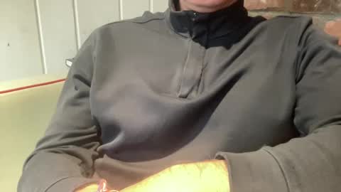 Snapshot of comfides1 chatting on January 20, 2025, 9:32 pm comfides1 online show from January 20, 2025, 9:32 pm