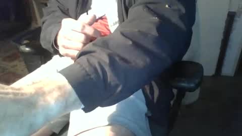 Snapshot of comnfromme1 chatting on December 14, 2024, 1:17 am comnfromme1 online show from December 14, 2024, 1:17 am