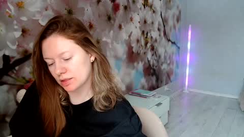 Snapshot of connie_daw chatting on February 17, 2025, 5:47 am Connie Daw online show from February 17, 2025, 5:47 am