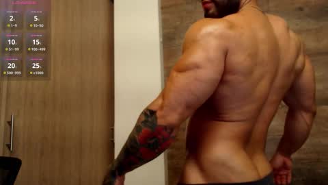 connor_h1 online show from September 18, 2025, 4:25 am