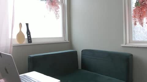 Snapshot of constantcumquest chatting on December 14, 2025, 3:50 pm ANR Mommy online show from December 14, 2025, 3:50 pm