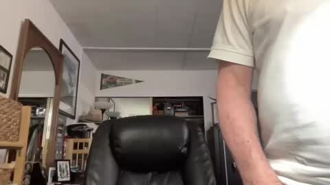 cookoosnest online show from January 17, 2025, 12:31 am