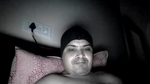 Snapshot of cool_breeze09 chatting on February 8, 2025, 9:57 pm Cool Breeze09 online show from February 8, 2025, 9:57 pm