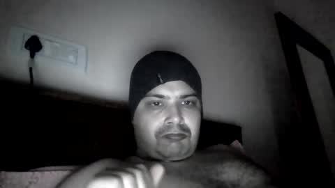 Snapshot of cool_breeze09 chatting on February 28, 2025, 2:42 am Cool Breeze09 online show from February 28, 2025, 2:42 am