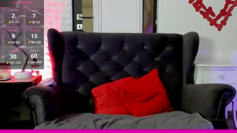 Ginger The Cringer online show from September 29, 2025, 8:08 am