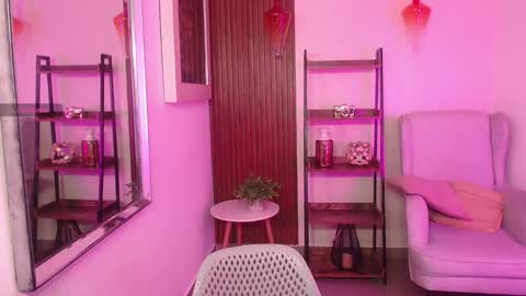 Coral online show from November 22, 2025, 11:09 am