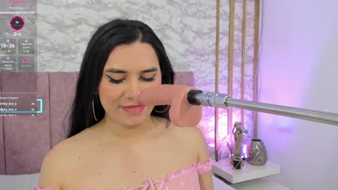Snapshot of coraline_hot18 chatting on February 5, 2025, 1:44 pm coraline hot18 online show from February 5, 2025, 1:44 pm