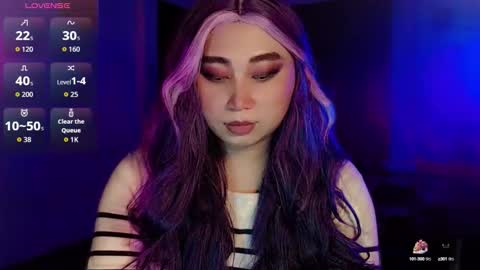 corefinder_xx online show from October 8, 2025, 8:17 pm