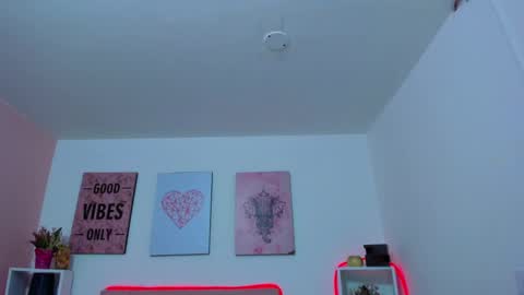 Snapshot of corey_bless chatting on February 7, 2025, 11:12 am Corey Bless online show from February 7, 2025, 11:12 am