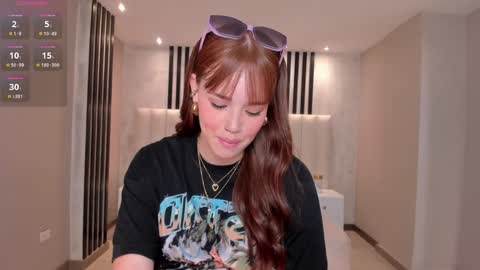 Corinne Russo online show from December 22, 2024, 6:26 pm