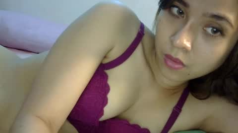 Snapshot of cottoncandygirl9898 chatting on January 26, 2025, 3:25 pm Liz Gwyneth Charlota online show from January 26, 2025, 3:25 pm