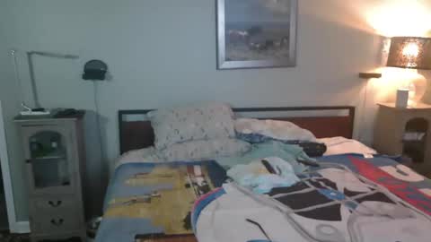 Snapshot of cougarlover_842889 chatting on November 11, 2025, 7:52 am cougar online show from November 11, 2025, 7:52 am