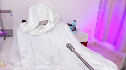 Snapshot of couple_naughty20 chatting on November 1, 2025, 1:24 pm Maria online show from November 1, 2025, 1:24 pm