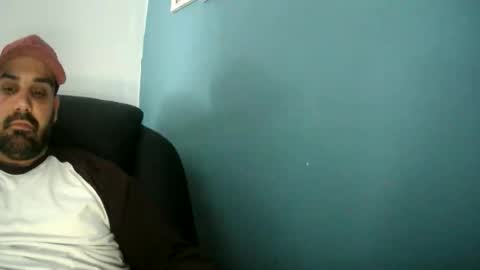 Snapshot of couplefun9198 chatting on December 20, 2025, 2:07 am couplefun9198 online show from December 20, 2025, 2:07 am