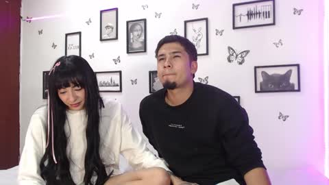 Snapshot of coupsextop chatting on February 14, 2025, 7:49 am Juli and Liam online show from February 14, 2025, 7:49 am