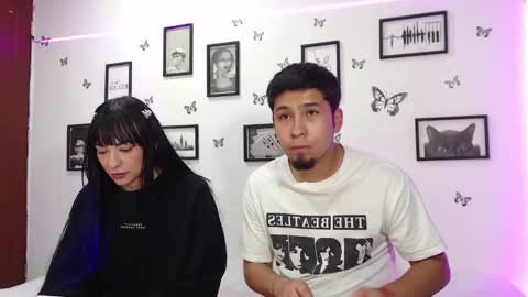 Snapshot of coupsextop chatting on February 23, 2025, 7:55 am Juli and Liam online show from February 23, 2025, 7:55 am