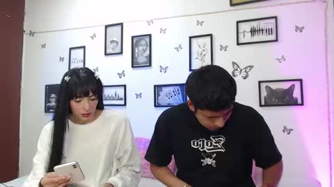 Snapshot of coupsextop chatting on March 8, 2025, 4:45 am Juli and Liam online show from March 8, 2025, 4:45 am