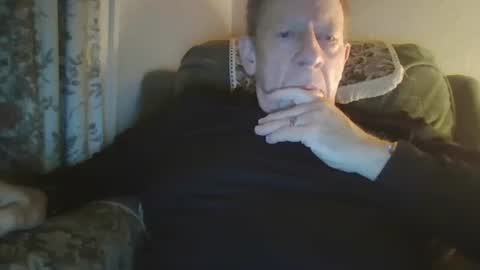 Snapshot of courieral1 chatting on October 13, 2025, 5:29 am courieral1 online show from October 13, 2025, 5:29 am
