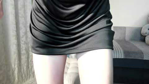 Snapshot of courtney_luv chatting on January 22, 2025, 5:06 pm Im Courtney Nice to meet youFollow meInstagram courtneyluv778 online show from January 22, 2025, 5:06 pm